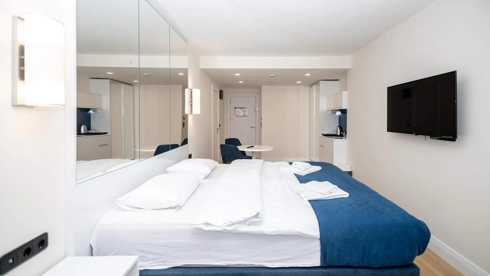 Apartment Incredible Views 2-Apt Combo In Batumi - By Wehost