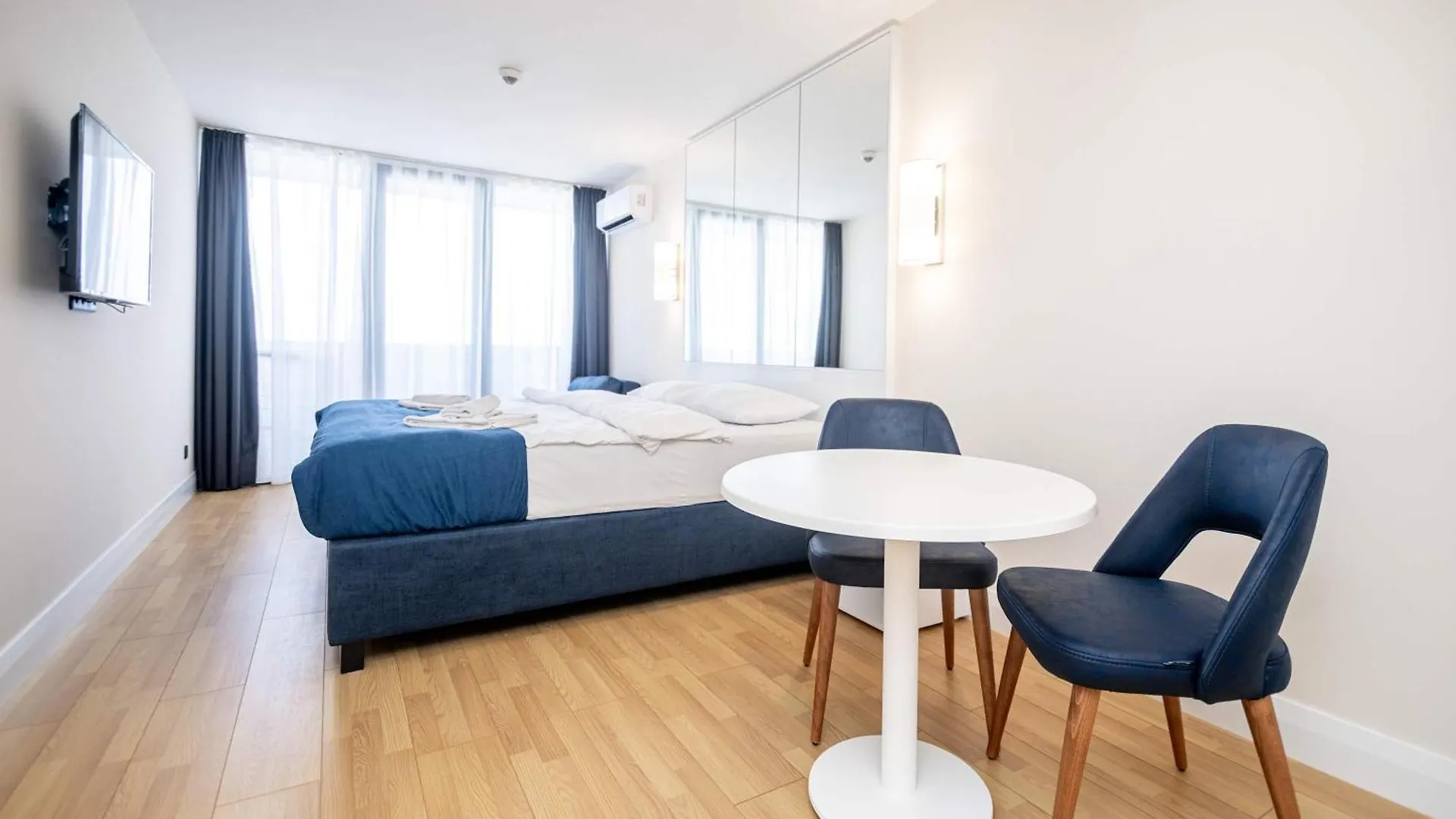 Apartment Incredible Views 2-Apt Combo In Batumi - By Wehost